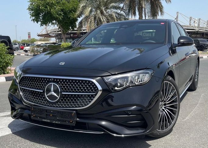 New Mercedes-Benz E-Class 200 VI (W214, S214), 2.0 l, 2025 in Dubai by Auto Gallery DXB, Black color. GCC Specs | AUTO.AE