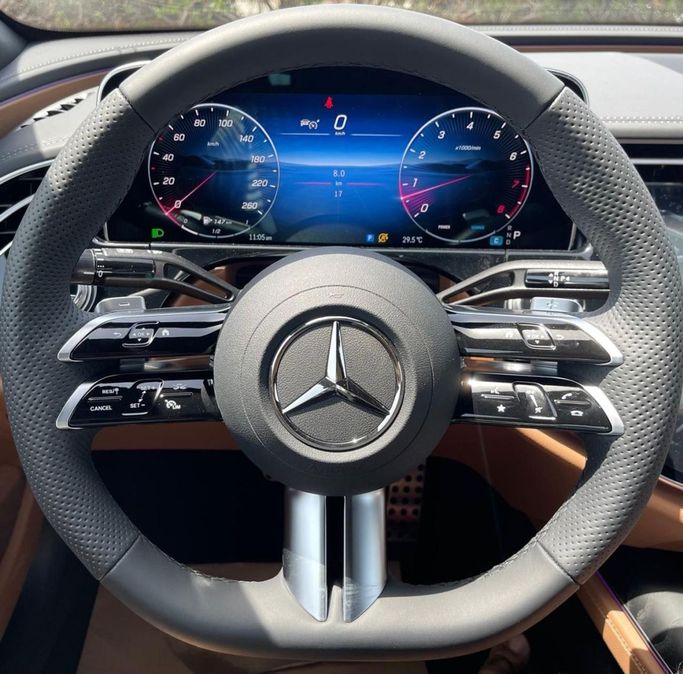 New Mercedes-Benz E-Class 200 VI (W214, S214), 2.0 l, 2025 in Dubai by Auto Gallery DXB, Black color. GCC Specs | AUTO.AE