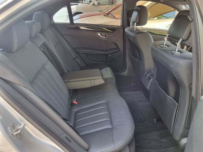 Used Mercedes-Benz E-Class 400 IV (W212, S212, C207) Facelift, 3.0 l, 2014 in Dubai by Saeed Auto, Silver color. Japanese Specs | AUTO.AE