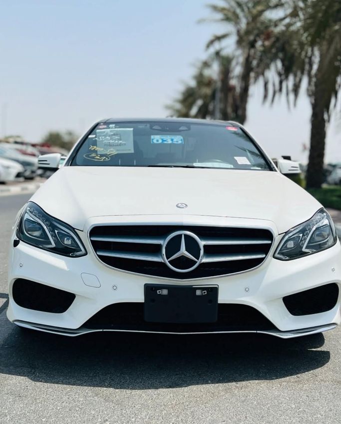 Подержанный Mercedes-Benz E-Class 300 IV (W212, S212, C207) Рестайлинг, 3.5 л, 2015 в Дубае от Lakhani Motors Белый цвет. Японская | AUTO.AE