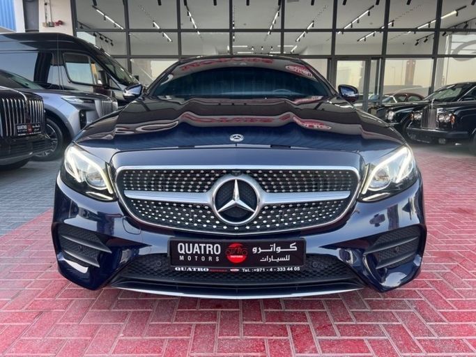 Used Mercedes-Benz E-Class 200 V (W213, S213, C238), 2.0 l, 2020 in Dubai by Quatro Motors, Black color.  | AUTO.AE
