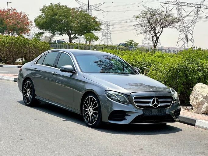 Used Mercedes-Benz E-Class 400 V (W213, S213, C238), 3.0 l, 2017 in Dubai by Formula Motors, Grey color. GCC Specs | AUTO.AE