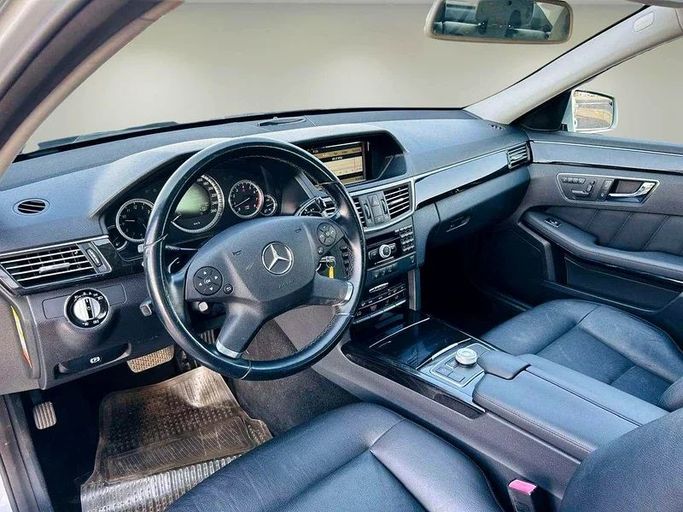 Used Mercedes-Benz E-Class 350 IV (W212, S212, C207), 3.5 l, 2010 in Dubai by Mirza Automobile FZE, Silver color. Japanese Specs | AUTO.AE