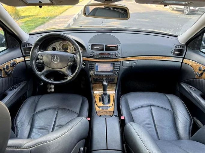 Подержанный Mercedes-Benz E-Class 350 III (W211, S211) Рестайлинг, 3.5 л, 2008 в Дубае от Mirza Automobile FZE Черный цвет. Японская | AUTO.AE