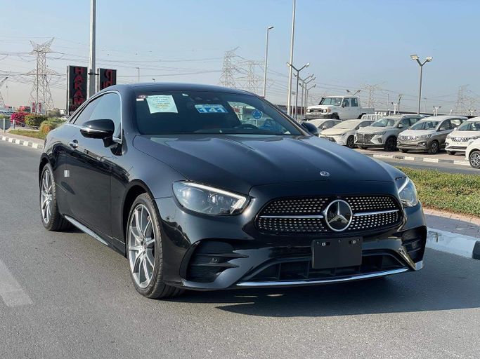 Подержанный Mercedes-Benz E-Class 450 V (W213, S213, C238) Рестайлинг, 3.0 л, 2021 в Дубае от Japan Motors Черный цвет. Other | AUTO.AE