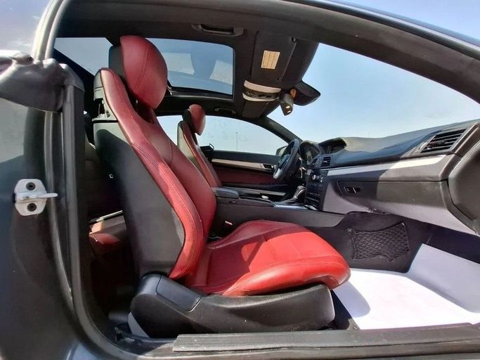 Подержанный Mercedes-Benz E-Class 350 IV (W212, S212, C207), 3.5 л, 2012 в Дубае от Barkat Alrahmen Motors Серый цвет. GCC | AUTO.AE