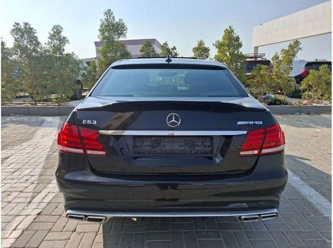 Подержанный Mercedes-Benz E-Class 220 d V (W213, S213, C238), 1.9 л, 2016 в Дубае от Barkat Alrahmen Motors Черный цвет. Корейская | AUTO.AE