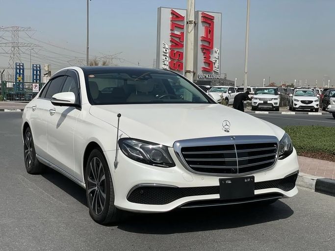 Used Mercedes-Benz E-Class 450 V (W213, S213, C238) Facelift, 3.0 l, 2020 in Dubai by Japan Motors, White color. Japanese Specs | AUTO.AE