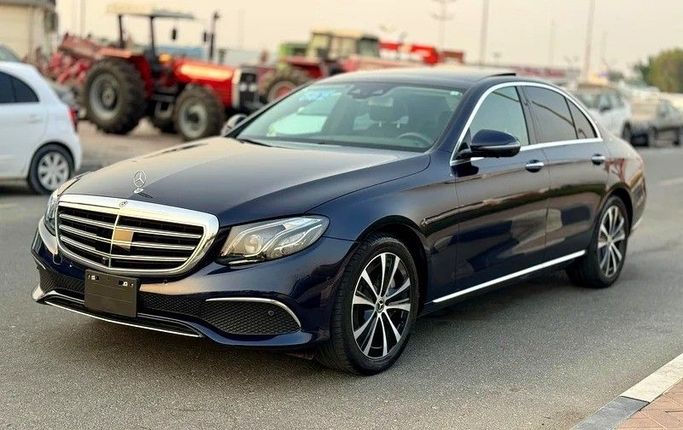 Подержанный Mercedes-Benz E-Class 450 V (W213, S213, C238) Рестайлинг, 3.0 л, 2020 в Дубае от Best Car Синий цвет. Японская | AUTO.AE