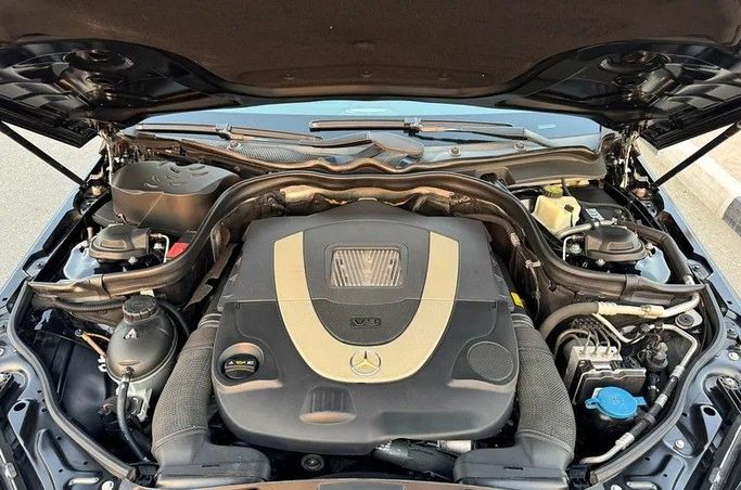 Подержанный Mercedes-Benz E-Class 550 IV (W212, S212, C207), 5.5 л, 2009 в Дубае от Best Car Черный цвет. Японская | AUTO.AE
