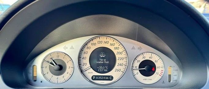 Подержанный Mercedes-Benz E-Class 500 III (W211, S211) Рестайлинг, 5.5 л, 2008 в Дубае от Best Car Черный цвет. Японская | AUTO.AE