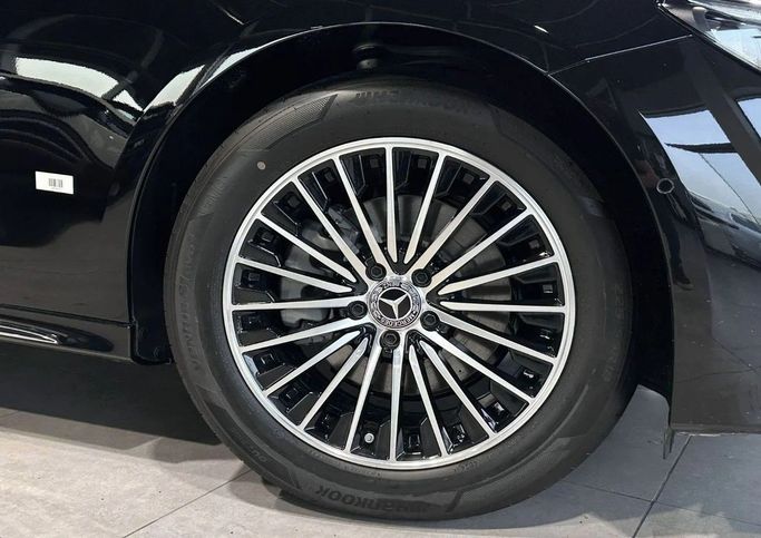 New Mercedes-Benz E-Class 260 L VI (W214, S214), 2.0 l, 2025 in Dubai by The One Motors, Black color. Chinese Specs | AUTO.AE
