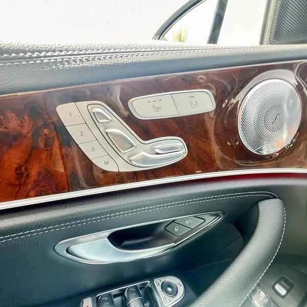 Used Mercedes-Benz E-Class 400 V (W213, S213, C238), 3.5 l, 2017 in Dubai by New NS Motors, White color. Japanese Specs | AUTO.AE