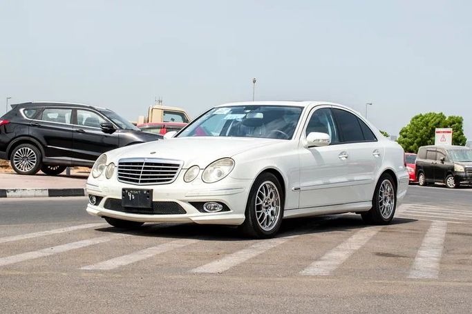 Подержанный Mercedes-Benz E-Class 350 III (W211, S211) Рестайлинг, 3.5 л, 2007 в Дубае от Tokuso Motors FZCO Белый цвет. Японская | AUTO.AE