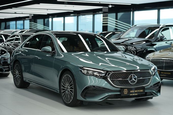 Новый Mercedes-Benz E-Class 200 VI (W214, S214), 2.0 л, 2026 в Дубае от MW Motors  Серебристый цвет. GCC | AUTO.AE