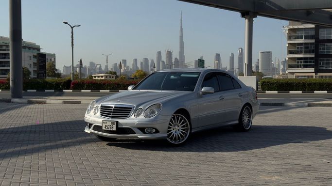 Used Mercedes-Benz E-Class 350 III (W211, S211) Facelift, 3.5 l, 2007 in Dubai, Silver color. Japanese Specs | AUTO.AE