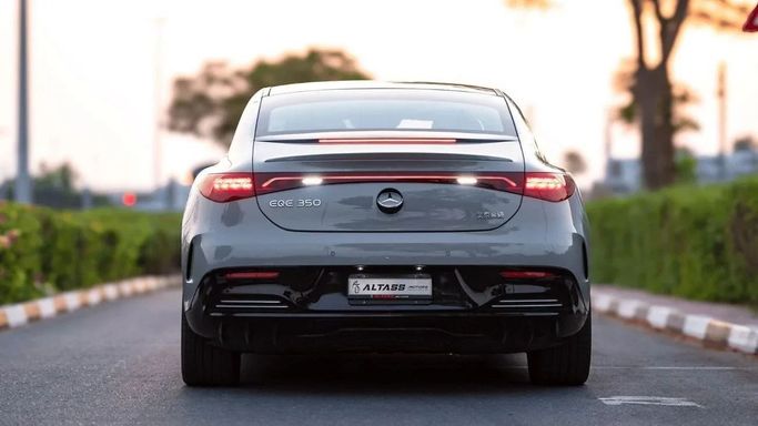 Новый Mercedes-Benz EQE 350+, 2022 в Дубае от Altass Motors Серый цвет. Other | AUTO.AE