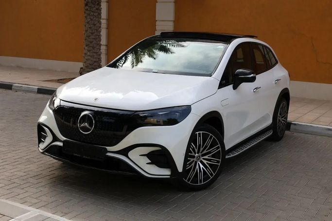 مستعملة Mercedes-Benz EQE SUV 350, 2024 في في دبي من AL MARWA CARS، اللون أبيض. مواصفات الخليج | AUTO.AE | إعلان #267083