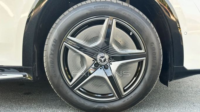 Новый Mercedes-Benz EQS 450, 2023 в Дубае от Falcons GT Motors FZCO Белый цвет. Other | AUTO.AE