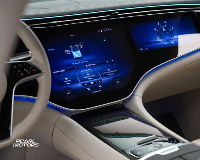 Подержанный Mercedes-Benz EQS 580, 2023 в Дубае от Pearl Motors Серый цвет. GCC | AUTO.AE
