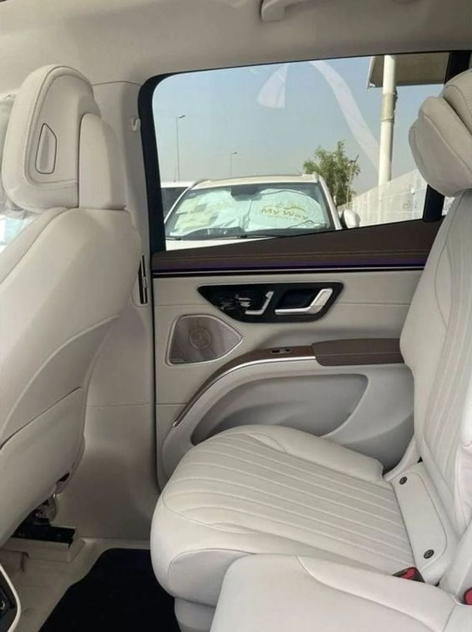 Новый Mercedes-Benz EQS 580, 2023 в Дубае от My Way Motors Белый цвет. Американская | AUTO.AE