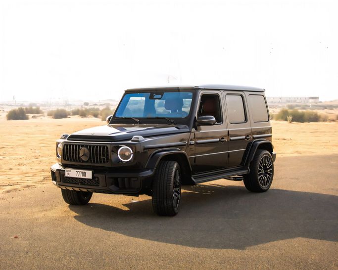 Mercedes-Benz G-Class AMG 63 AMG II (W465) Рестайлинг, 2025 внедорожник 5 дв. бизнес класса в Дубае от King Way Car Rental белый цвет | AUTO.AE