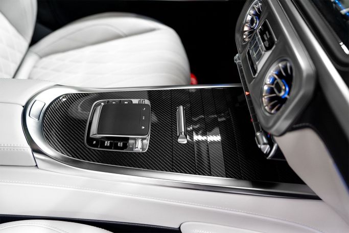 Новый Mercedes-Benz G-Class AMG 63 AMG II (W465) Рестайлинг, 4.0 л, 2025 в Дубае от PUPIL OF FATE MOTORS Зеленый цвет. GCC | AUTO.AE