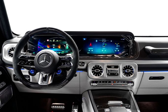 Новый Mercedes-Benz G-Class AMG 63 AMG II (W465) Рестайлинг, 4.0 л, 2025 в Дубае от PUPIL OF FATE MOTORS Зеленый цвет. GCC | AUTO.AE