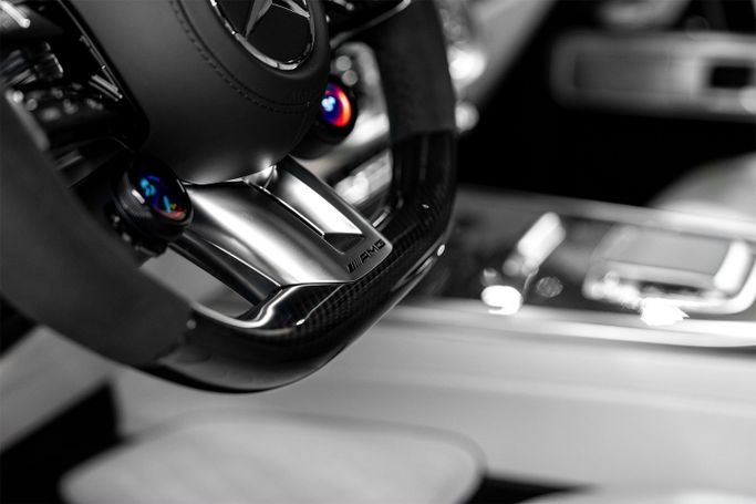 Новый Mercedes-Benz G-Class AMG 63 AMG II (W465) Рестайлинг, 4.0 л, 2025 в Дубае от PUPIL OF FATE MOTORS Серый цвет. GCC | AUTO.AE