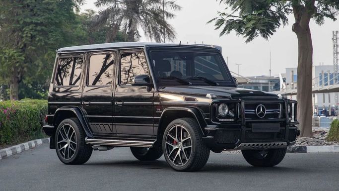 Подержанный Mercedes-Benz G-Class AMG 63 AMG I (W463) Рестайлинг 3, 5.5 л, 2016 в Дубае от Dresden Motors Черный цвет. GCC | AUTO.AE