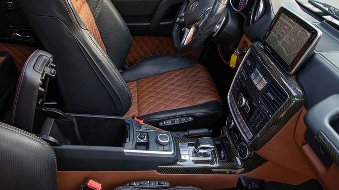 Подержанный Mercedes-Benz G-Class AMG 63 AMG I (W463) Рестайлинг 3, 5.5 л, 2016 в Дубае от Dresden Motors Черный цвет. GCC | AUTO.AE