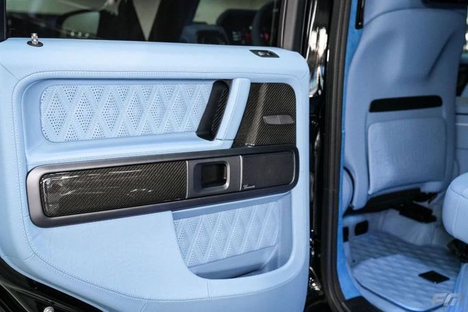 Новый Mercedes-Benz G-Class AMG Brabus 800 II (W465) Рестайлинг, 4.0 л, 2025 в Дубае от Fakhoury Черный цвет. Европейская | AUTO.AE