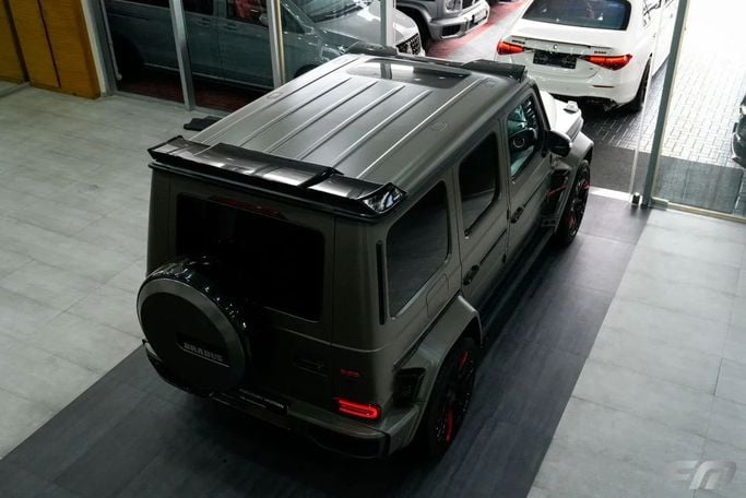 Новый Mercedes-Benz G-Class AMG Brabus 800 II (W463), 4.0 л, 2022 в Дубае от Fakhoury Серый цвет. Европейская | AUTO.AE