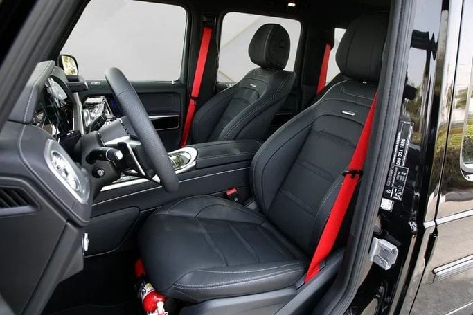 Новый Mercedes-Benz G-Class AMG 63 AMG II (W465) Рестайлинг, 4.0 л, 2025 в Дубае от Mohammad Alkarak Motors Черный цвет. Корейская | AUTO.AE