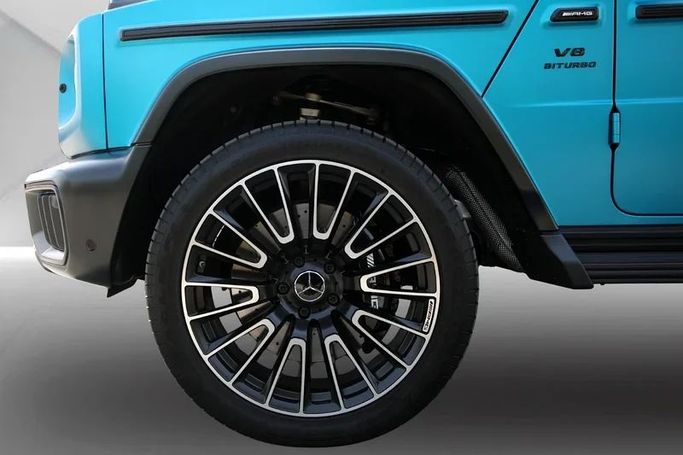 Подержанный Mercedes-Benz G-Class AMG 63 AMG II (W465) Рестайлинг, 4.0 л, 2025 в Дубае от Mohammad Alkarak Motors Голубой цвет. Европейская | AUTO.AE