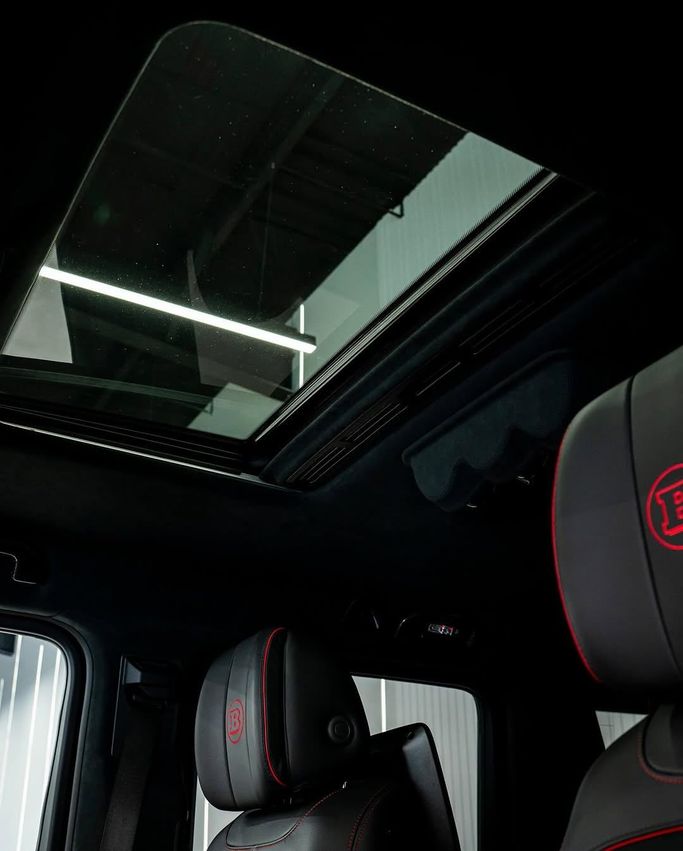 Подержанный Mercedes-Benz G-Class AMG Brabus 900 Rocket Edition II (W463), 4.4 л, 2024 в Дубае от GCC Super Motors Черный цвет. GCC | AUTO.AE