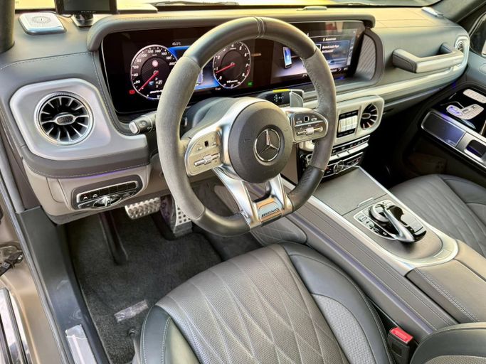 Used Mercedes-Benz G-Class AMG 63 AMG II (W463), 4.0 l, 2021 in Dubai by Saeed Auto, Green color. Japanese Specs | AUTO.AE