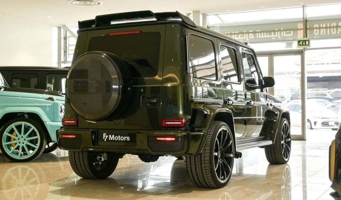 Used Mercedes-Benz G-Class AMG Brabus 800 II (W465) Facelift, 4.0 l, 2024 in Dubai by F7 Motors, Green color. GCC Specs | AUTO.AE