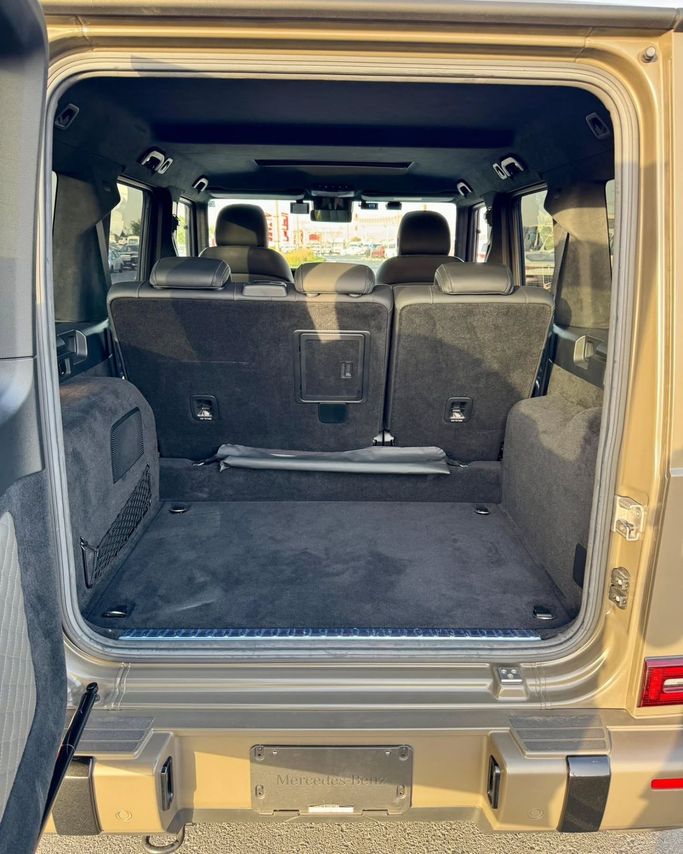 Подержанный Mercedes-Benz G-Class AMG 63 AMG II (W463), 4.0 л, 2021 в Дубае от Saeed Auto Другой цвет цвет. Японская | AUTO.AE