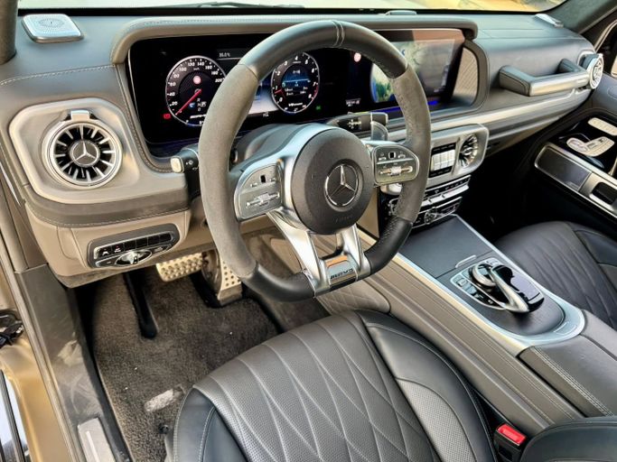 Подержанный Mercedes-Benz G-Class AMG 63 AMG II (W463), 4.0 л, 2021 в Дубае от Saeed Auto Другой цвет цвет. Японская | AUTO.AE