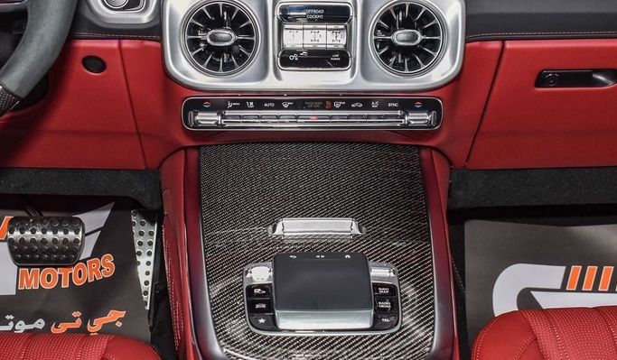 Новый Mercedes-Benz G-Class AMG 63 AMG II (W465) Рестайлинг, 4.0 л, 2025 в Дубае от Najem Motors Черный цвет. Европейская | AUTO.AE