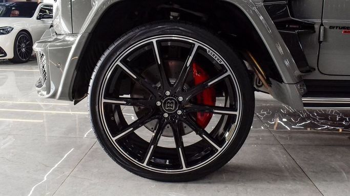 New Mercedes-Benz G-Class AMG Brabus 800 II (W465) Facelift, 4.0 l, 2024 in Dubai by Najem Motors, Grey color. European Specs | AUTO.AE