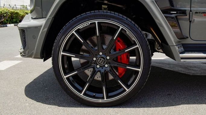 New Mercedes-Benz G-Class AMG Brabus 800 II (W465) Facelift, 4.0 l, 2024 in Dubai by Najem Motors, Grey color. European Specs | AUTO.AE