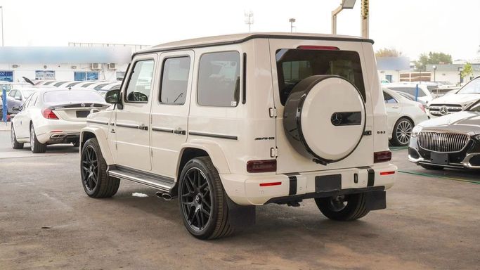 Подержанный Mercedes-Benz G-Class AMG 63 AMG II (W463), 4.0 л, 2019 в Дубае от Ibitisam Motors Белый цвет.  | AUTO.AE