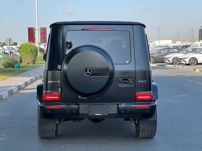 Подержанный Mercedes-Benz G-Class AMG 63 AMG II (W463), 4.0 л, 2022 в Дубае от Lakhani Motors Черный цвет. Японская | AUTO.AE