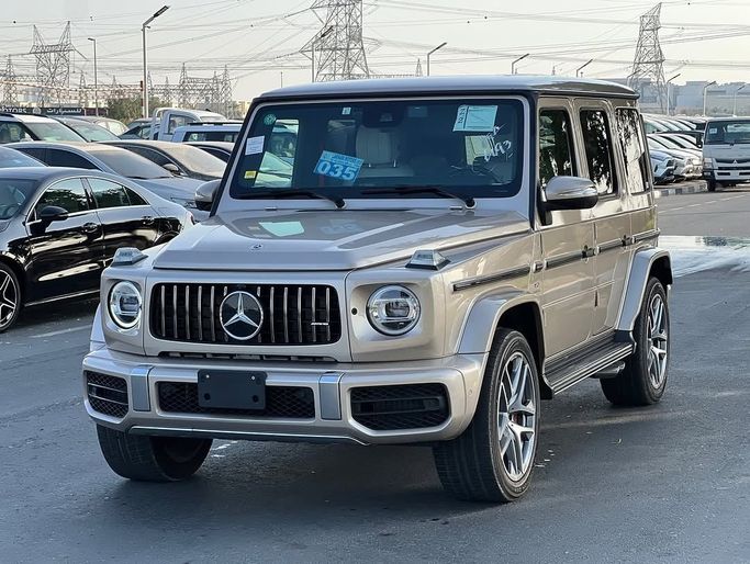 Подержанный Mercedes-Benz G-Class AMG 63 AMG II (W463), 4.0 л, 2023 в Дубае от Lakhani Motors Белый цвет. Японская | AUTO.AE