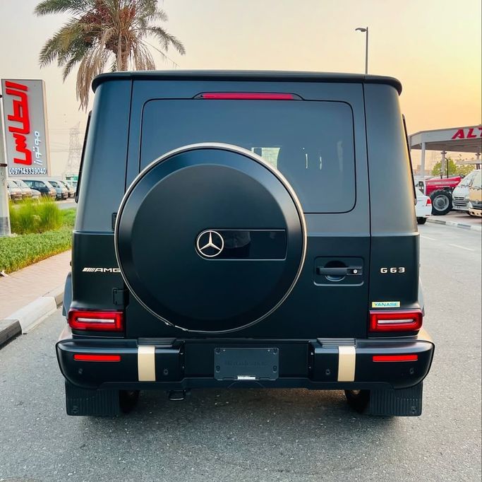 Подержанный Mercedes-Benz G-Class AMG 63 AMG II (W465) Рестайлинг, 4.0 л, 2024 в Дубае от Lakhani Motors Черный цвет. Японская | AUTO.AE