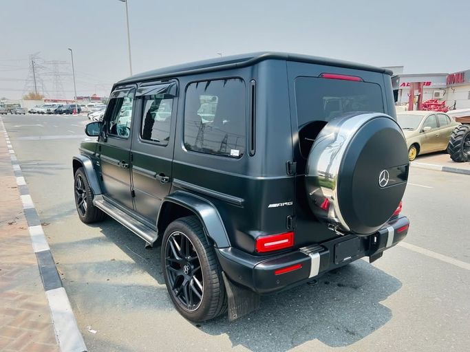 Подержанный Mercedes-Benz G-Class AMG 63 AMG II (W463), 4.0 л, 2019 в Дубае от Lakhani Motors Черный цвет. Японская | AUTO.AE