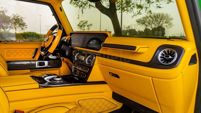 Новый Mercedes-Benz G-Class AMG Brabus 800 II (W463), 4.0 л, 2019 в Дубае от Milele Зеленый цвет. Other | AUTO.AE