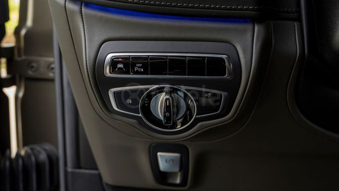 Used Mercedes-Benz G-Class AMG 63 AMG II (W463), 4.0 l, 2020 in Dubai by Milele, Brown color. Other | AUTO.AE